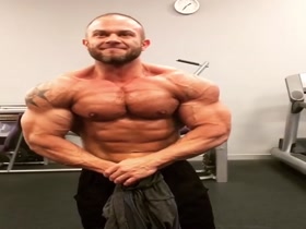 hot muscle