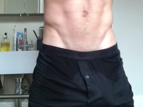 Showin' off the Booty!!