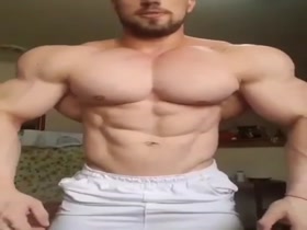 Smooth Muscle Posing