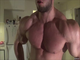 Robin Strand - Hot Young Canadian Pro Muscle Worship