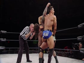 Jessie Godderz vs. Gunner