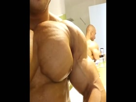 Thumb 4