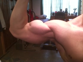 Thumb 12
