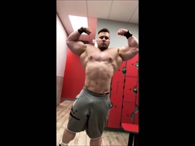 Elliott Dermond roid beast 21yo