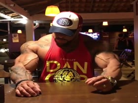 Jerome's Arms - Ready to Explode