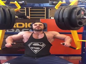 Dmitriy Vorotyncev -- Killer Pecs!