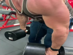 Bradley Martyn Manhandles the 125s