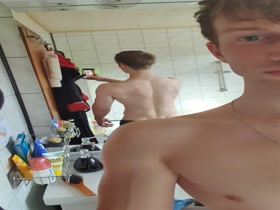 After Workout check looking busted because I didn't shower