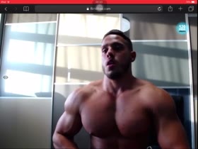 MUSCLE CAM !
