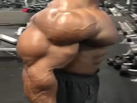 Chris Hester - those arms!