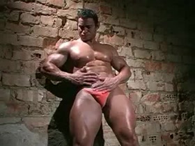 Those trunks are too small