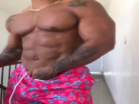 I don't understand why, but this is incredibly sexy