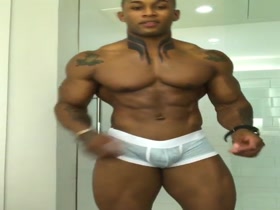 Fabian - Beautiful Muscle Hunk