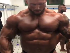 Morgan Aste - warming up