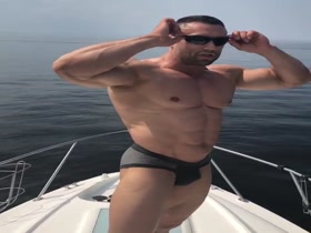 taranuho bodybuilder 1