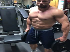 taranuho bodybuilder 2