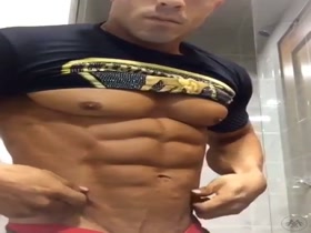 Mauricio Valencia - don't pull it down!