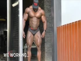 Mass Monster: Brandon Curry