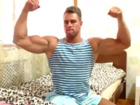 Str8 Muscle Jock with OHMIBOD in his Butt