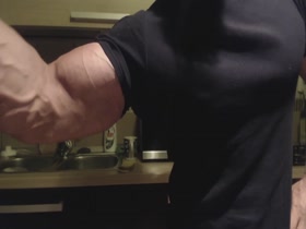Thumb 11
