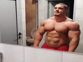 Bodybuilders Flexing 30