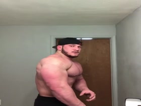 Bodybuilders Flexing 55