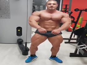 Bodybuilders Flexing  80