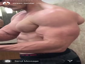 Jessie Godderz Flexing 2019