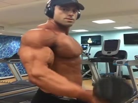 HOT HUNK !
