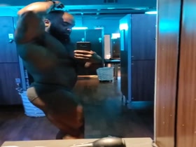 Thumb 10
