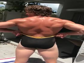 Thumb 9