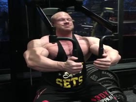Muscle Men