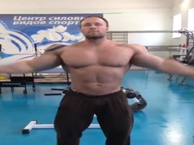 Bodybuilders Flexing  97