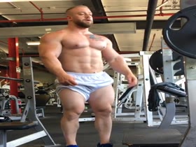 Bodybuilders Flexing 163