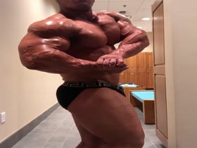 HIS HOT BODY !