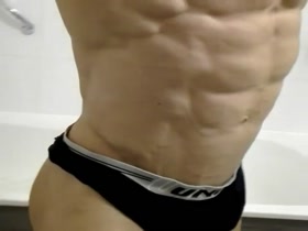 Thumb 12