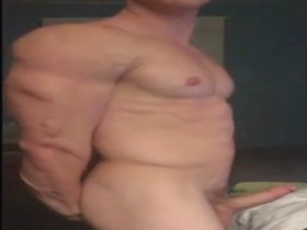 Side triceps, side chest, double biceps