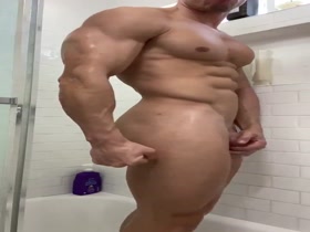 Hayden Showers