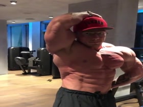 Thumb 16