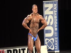 Ooops! Accidental penis exposure!