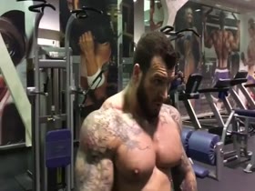 CALEB BLANCHARD - THOSE NIPPLES !