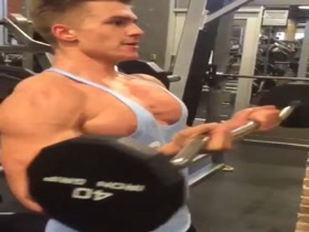 Isolating Those Pecs