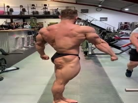 Tiny Posers and Huge Muscles