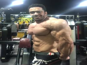 Huge Hot Pecs