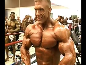 How many musclehunks can you count?