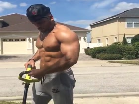 Muscles at work.   I'd hire him!