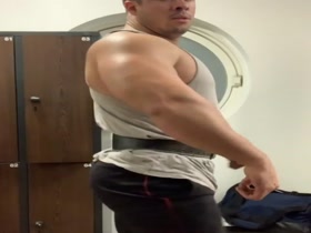 Gauthier Hamard's Glutes