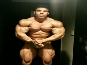 Jossue Plascencia - Muscles in the Spotlight