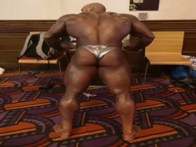I could stand behind him and watch this all day long