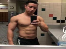 Francisco Balmori Gym Flex